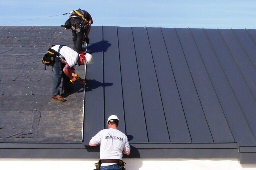 Standing Seam Metal Roof-Quality Metal Roofing Crew of West Palm Beach